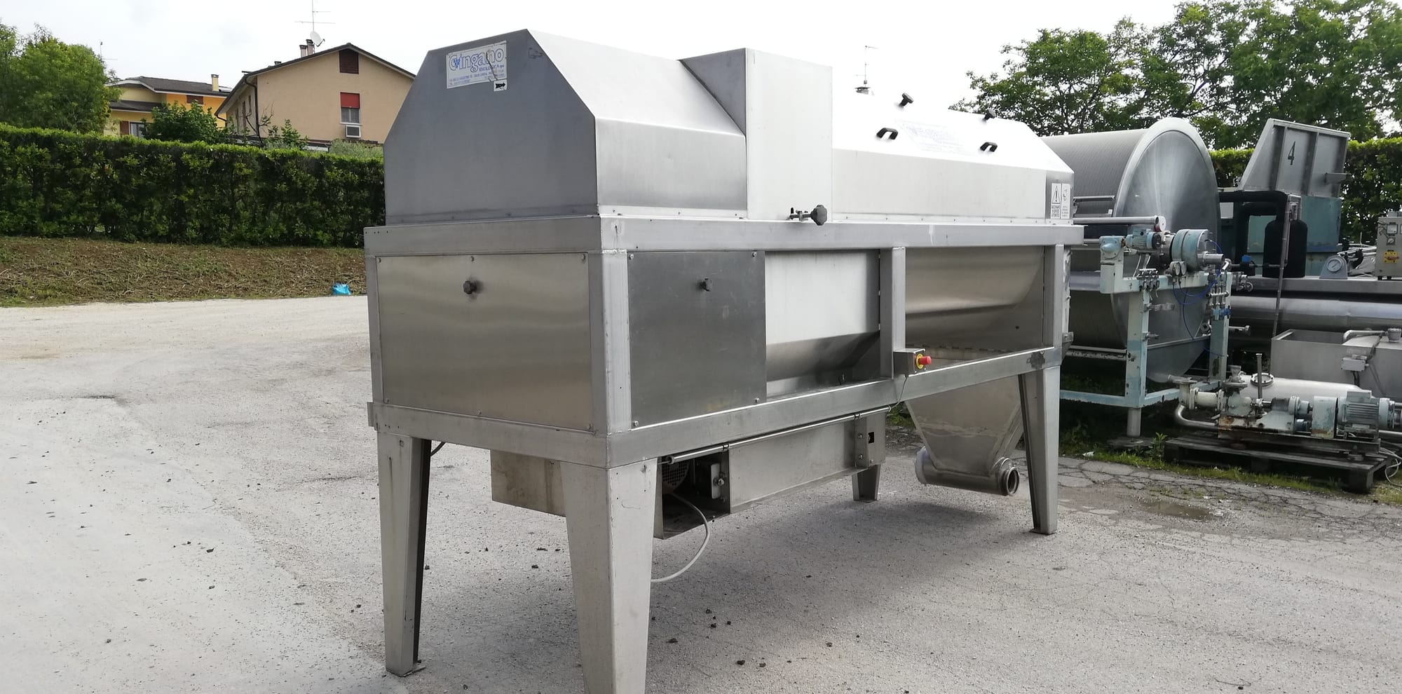 Cingano destemmer-crusher, approx. 35 t/h