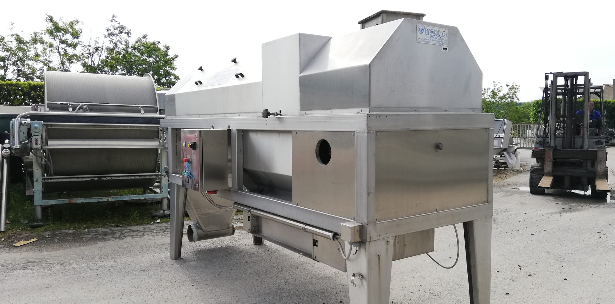 Cingano destemmer-crusher, approx. 35 t/h