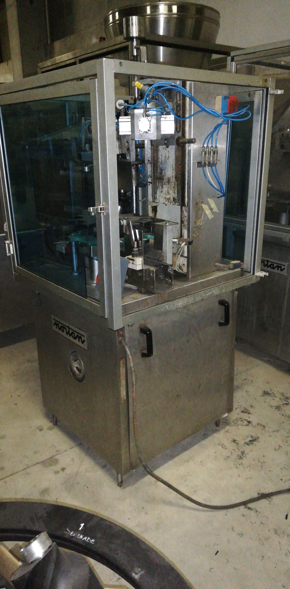 Nortan Unicap 35 S capsule dispenser