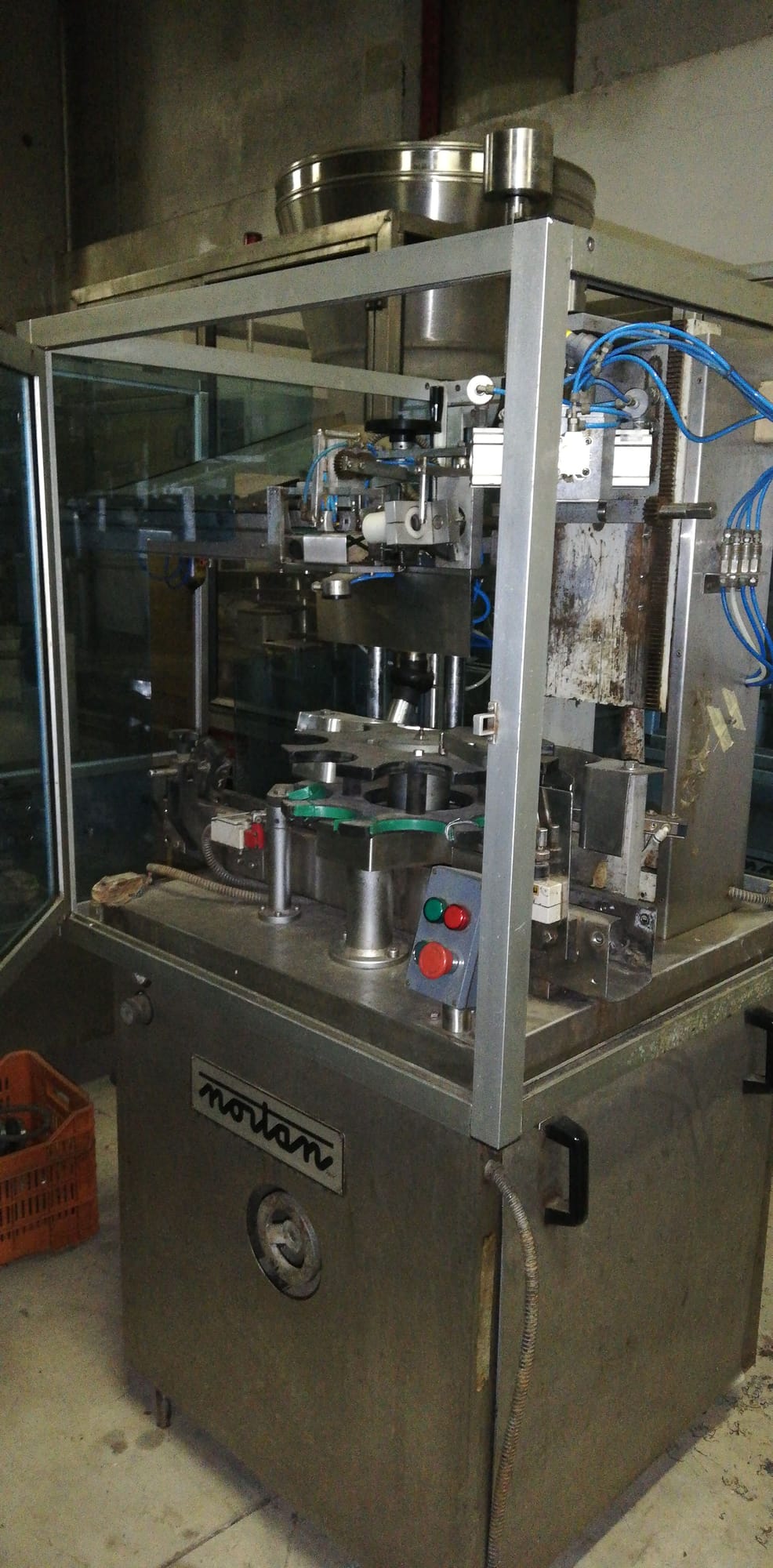Nortan Unicap 35 S capsule dispenser