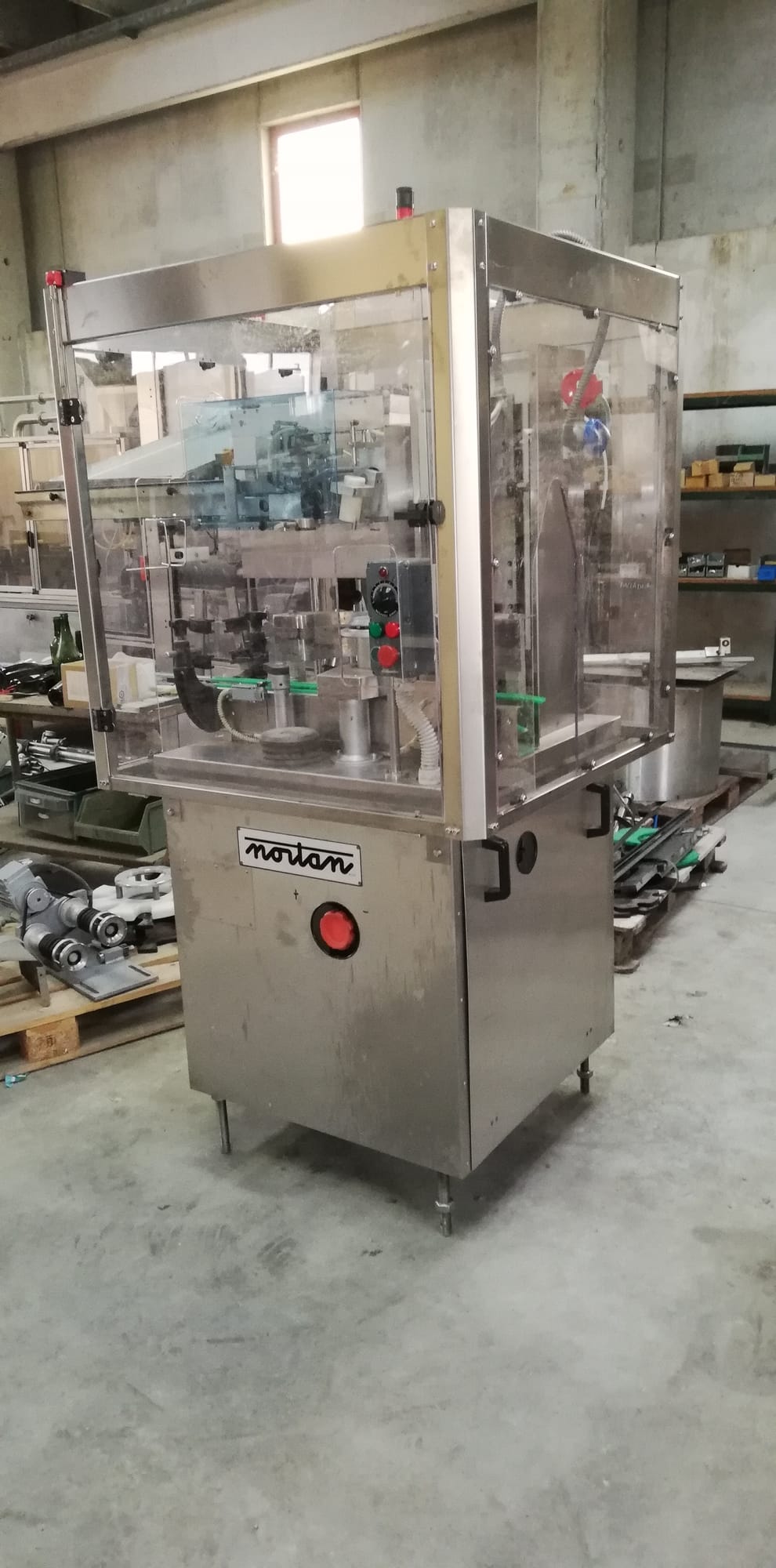 Nortan Unicap 35 capsule dispenser
