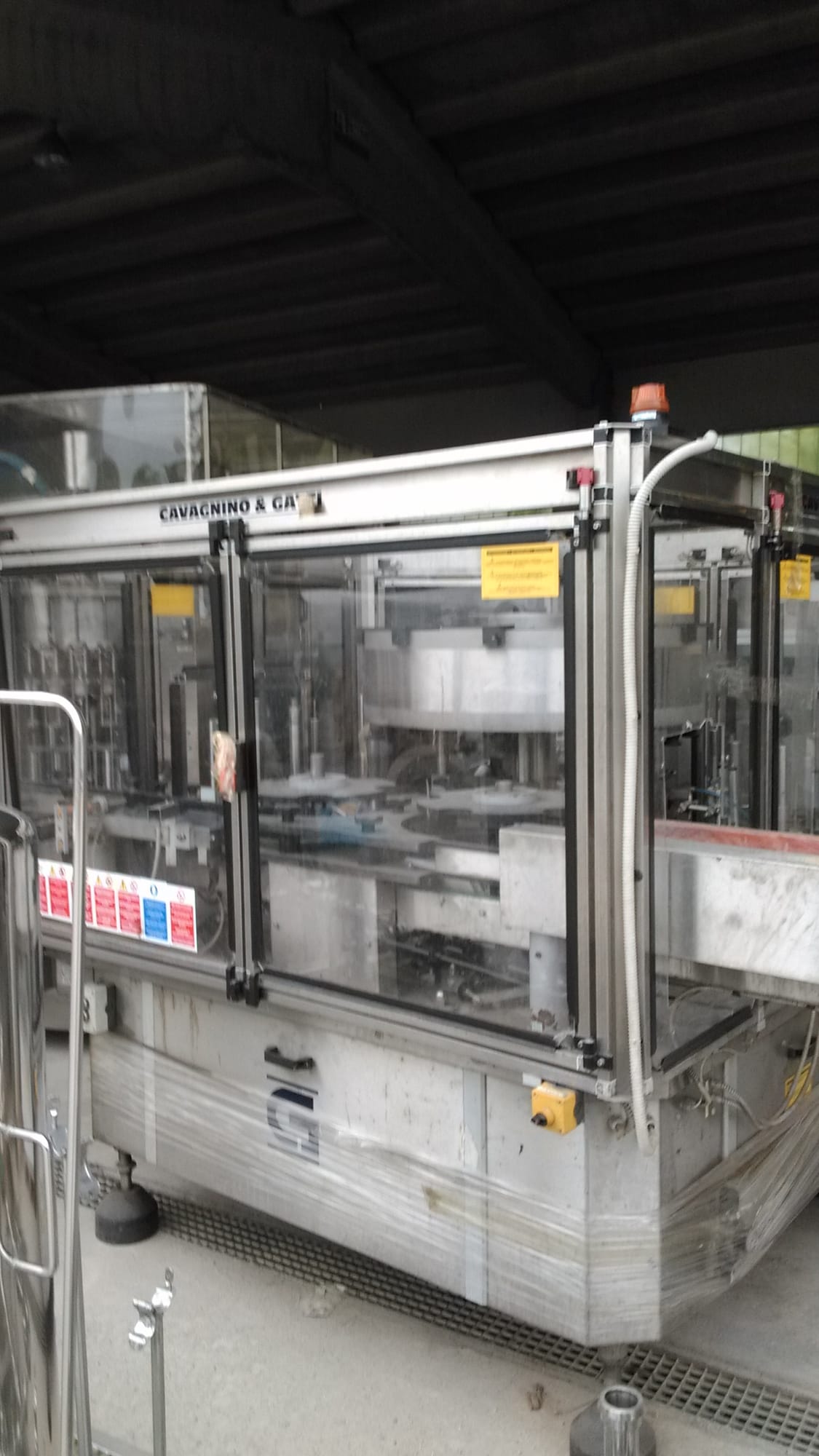 Cavagnino & Gatti 11-head labeller