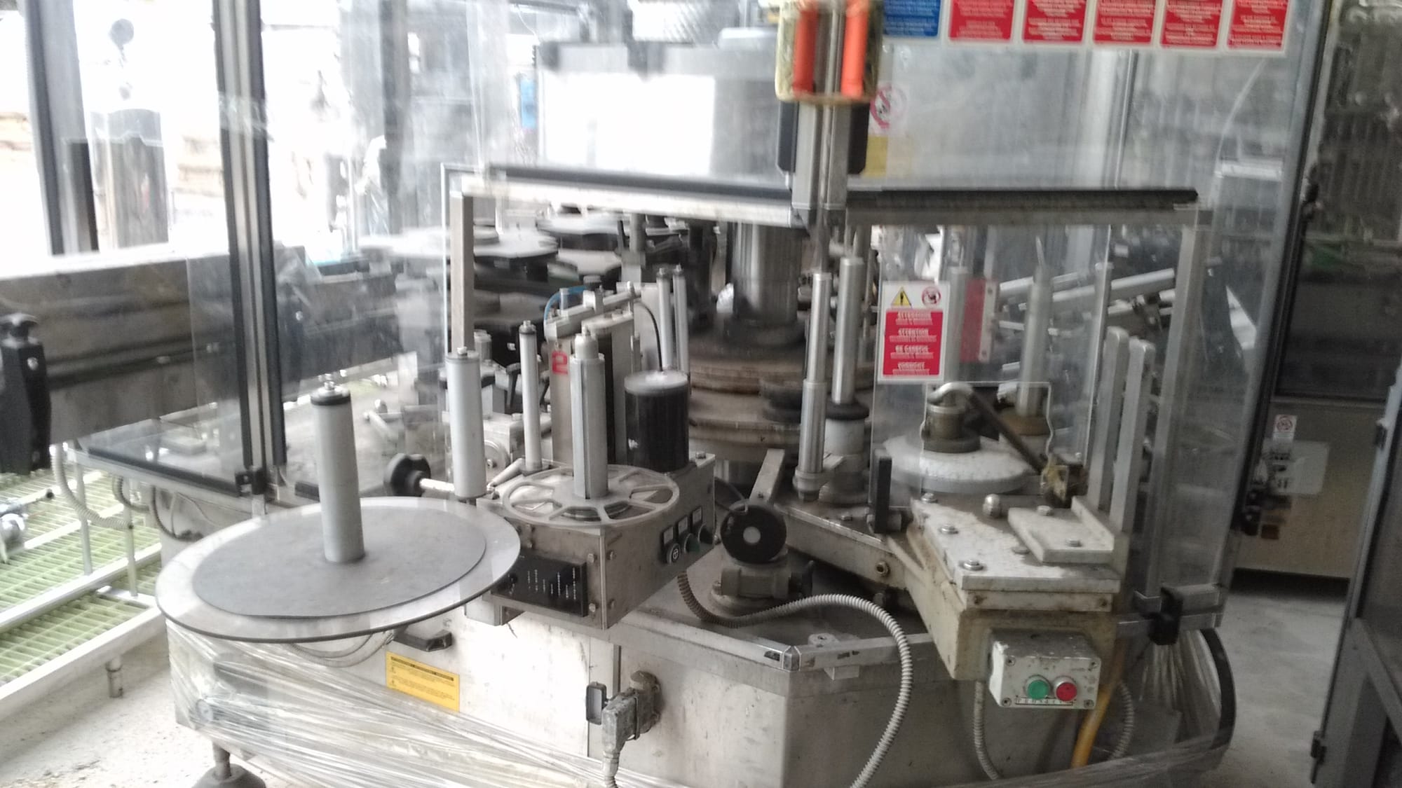 Cavagnino & Gatti 11-head labeller