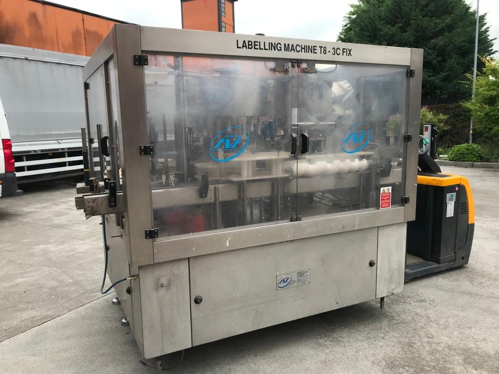AVE 8-head rotary labeller