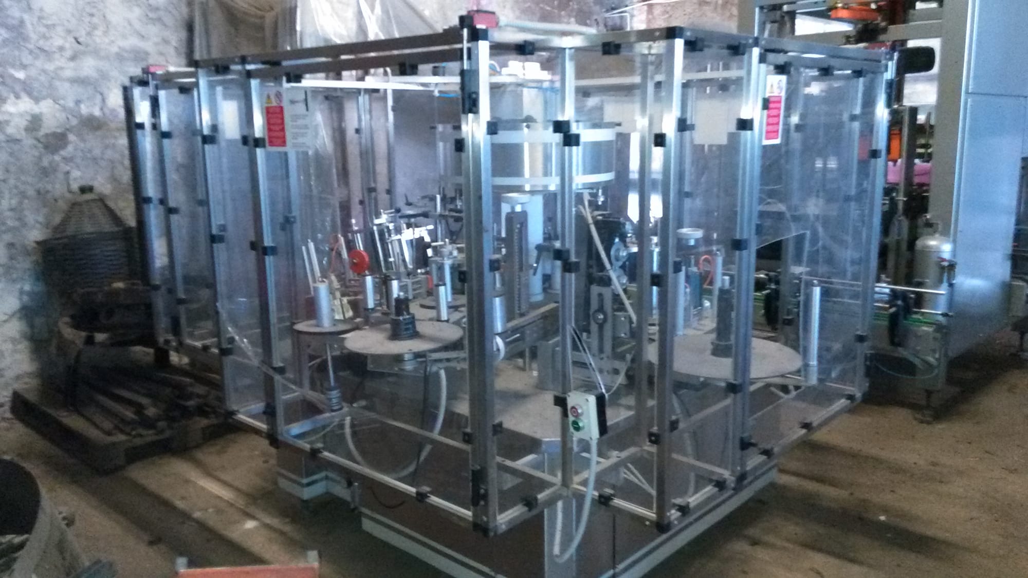 Eticap System 5-head rotary labeller