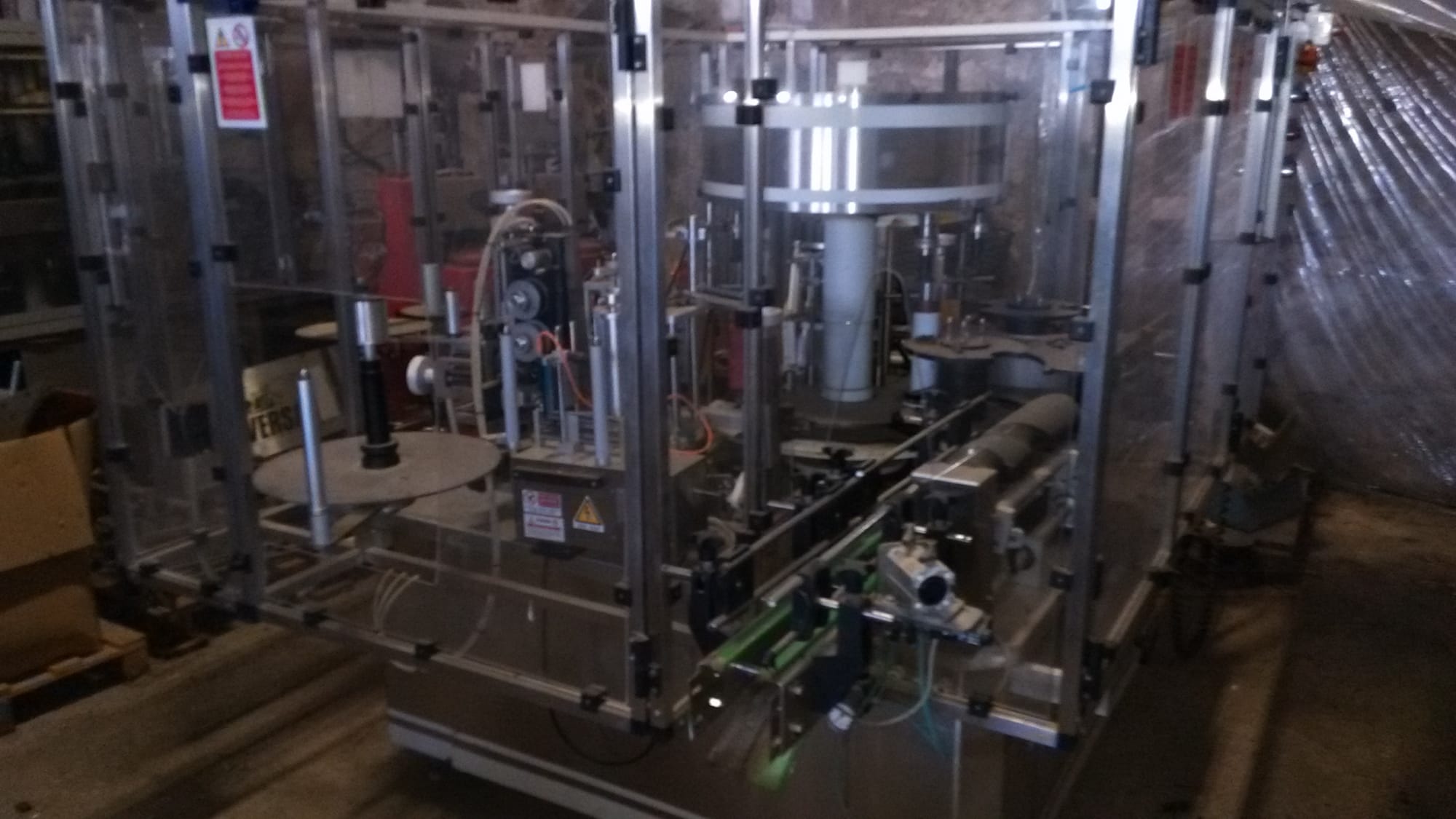 Eticap System 5-head rotary labeller