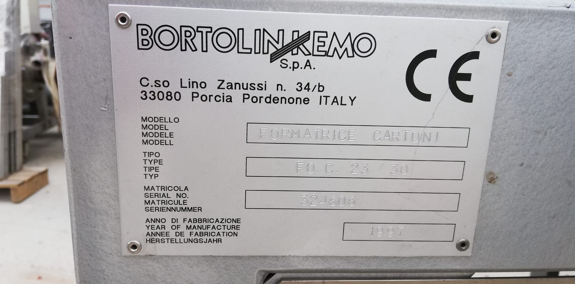 Bortolin case erector
