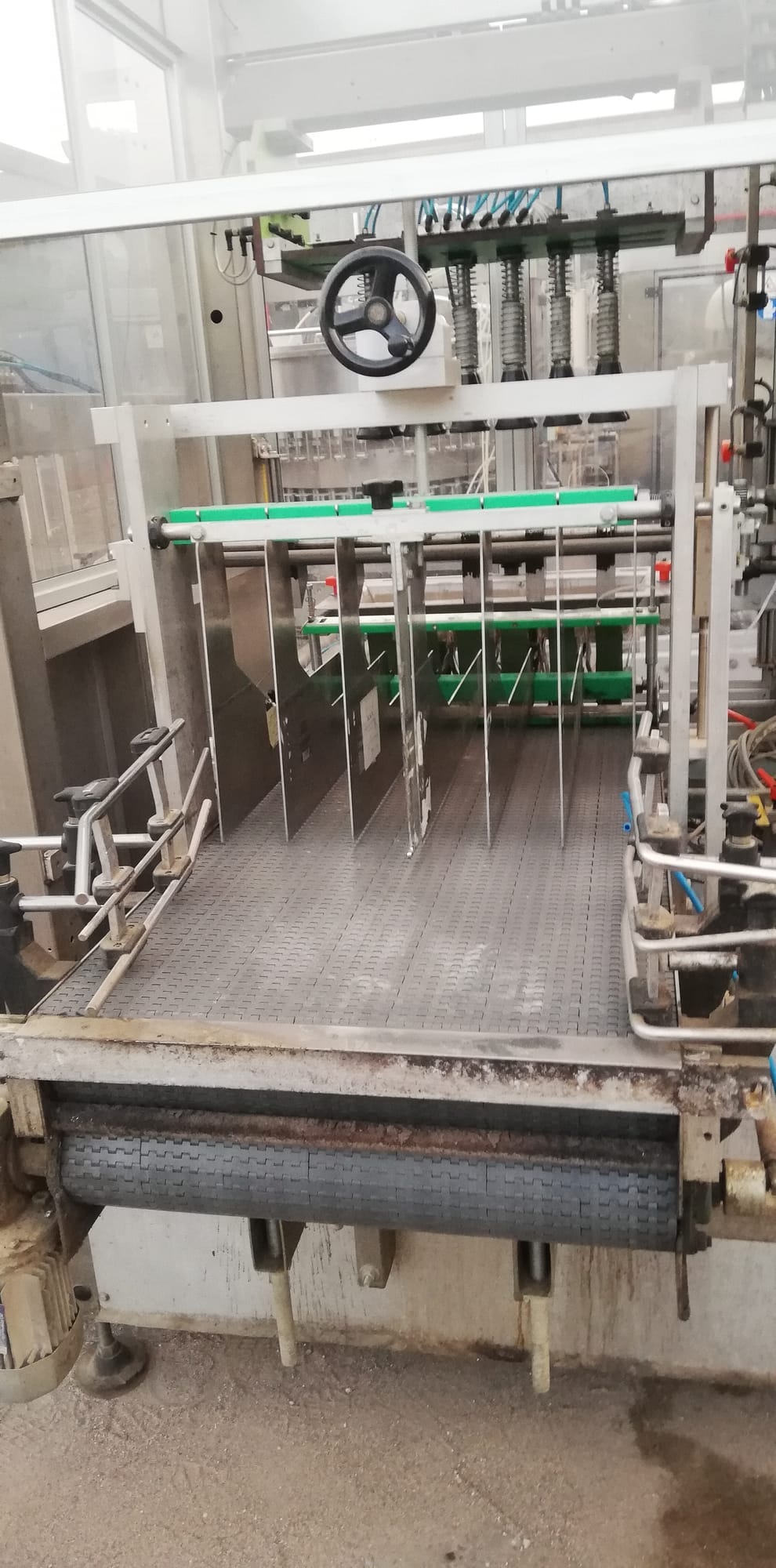 OMA case erector and case packer monobloc
