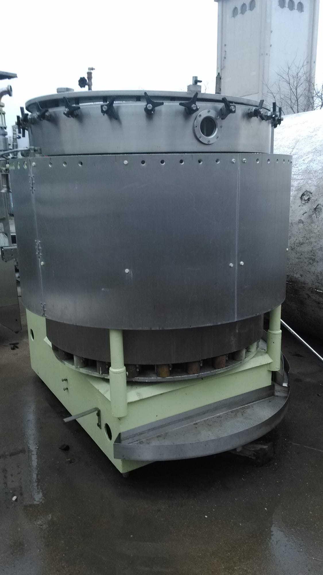 Cobert Exacta 24-valve isobaric filler