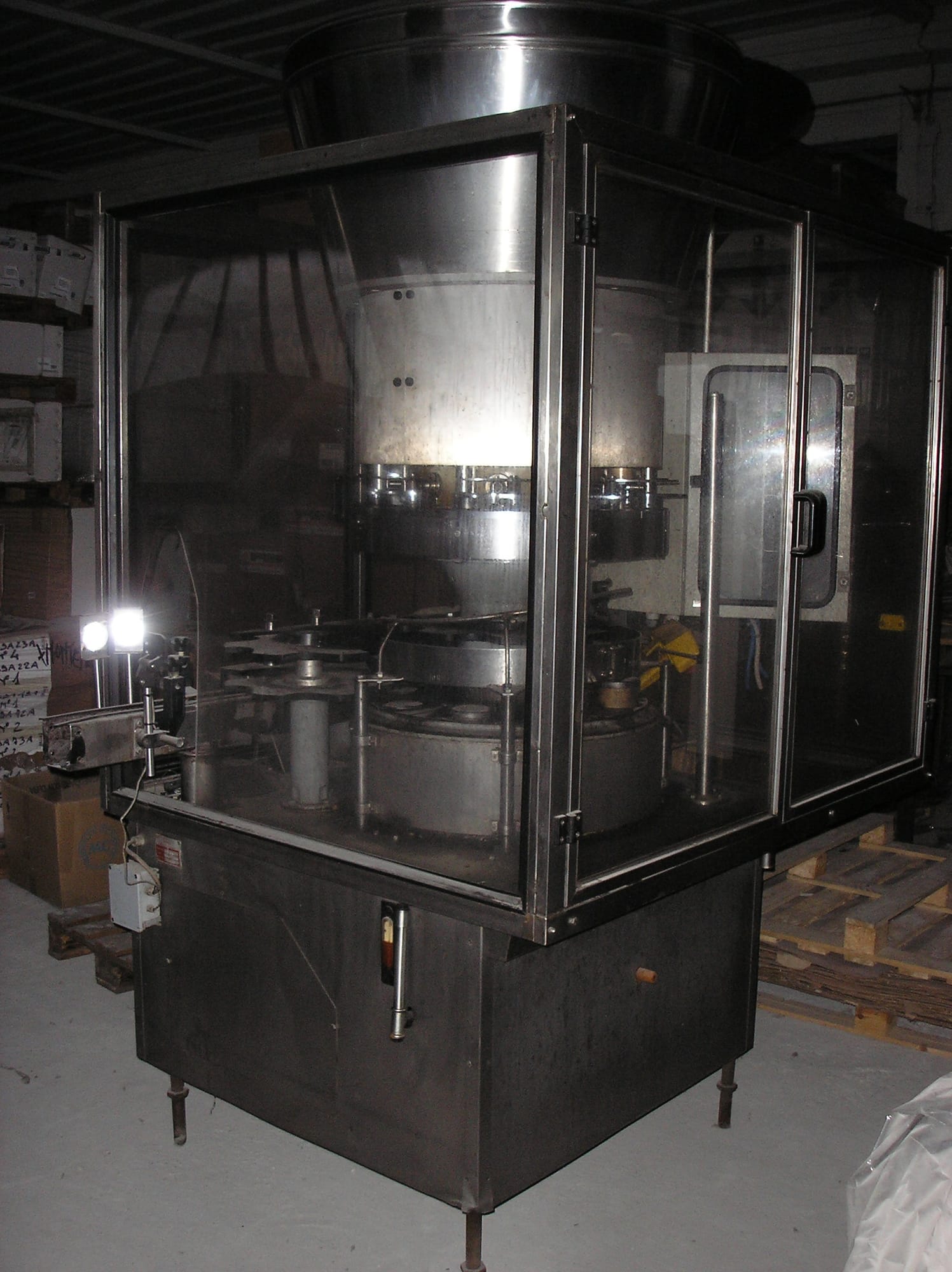 Bertolaso Delta 8-head corker